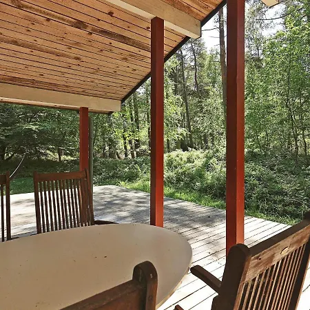 5 Person In Stege-by Traum Stege